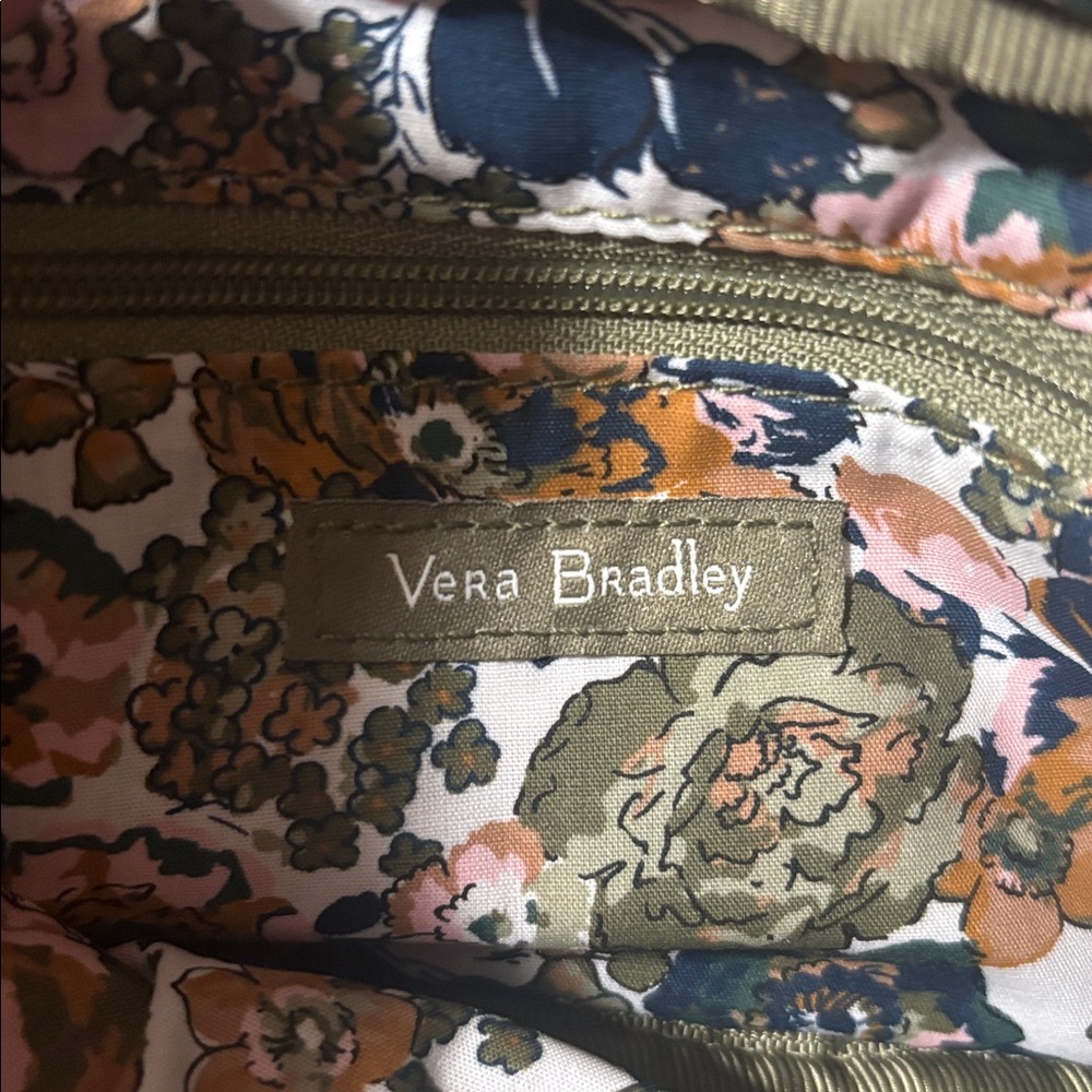 Vera Bradley- Olive Quilted Crossbody Bag-NWT - Picture 2 of 6